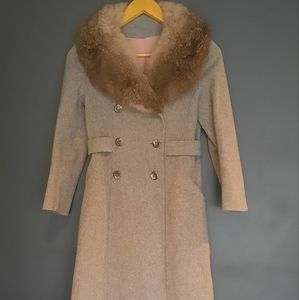 Fur trim wool coat